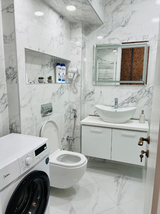 Aura Apartment Kutaisi Exterior photo